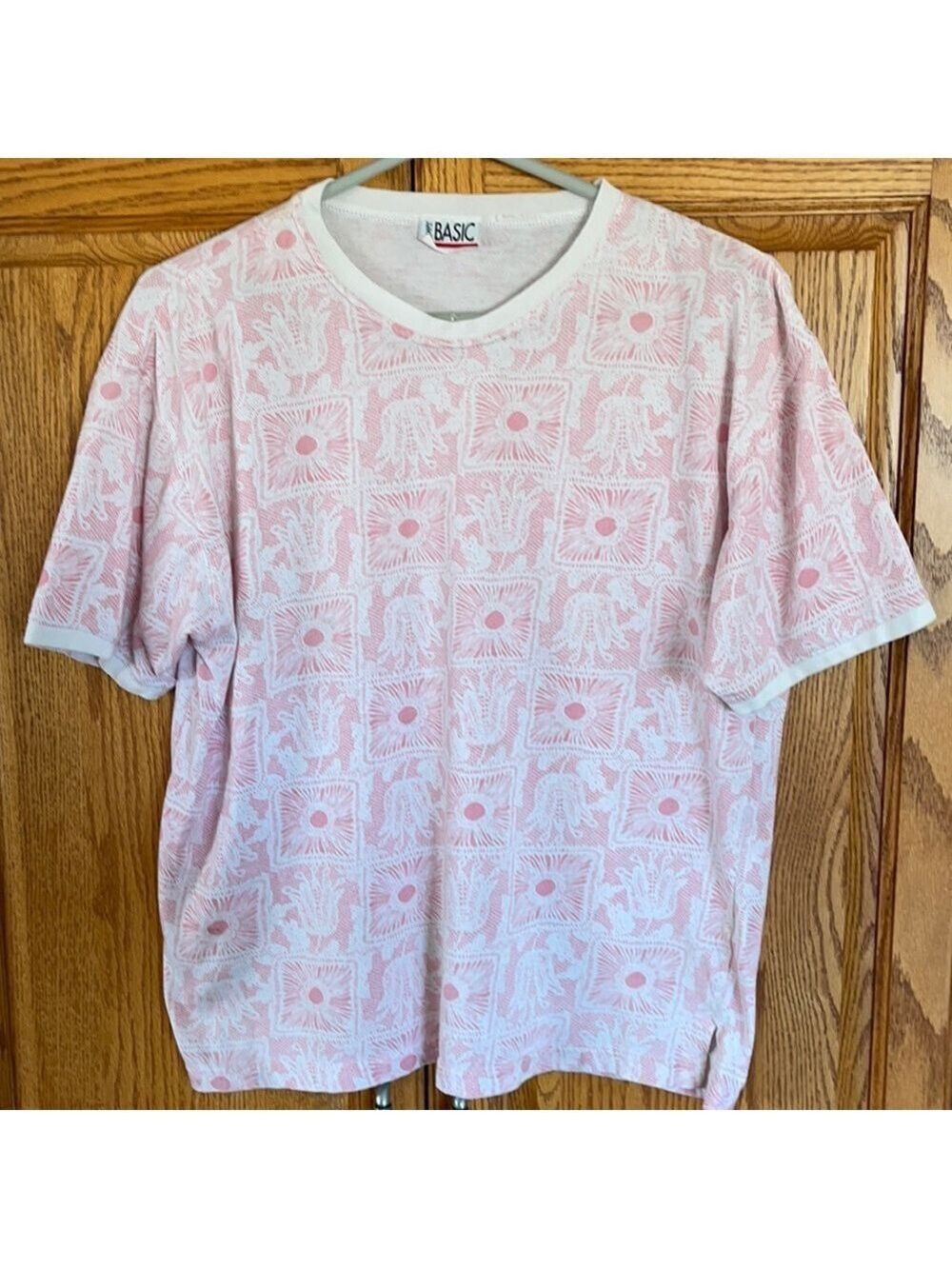 Simply Basic ladies t-shirt 🥰